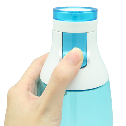 Una botella de agua abierta 910ml de Tritan del tacto